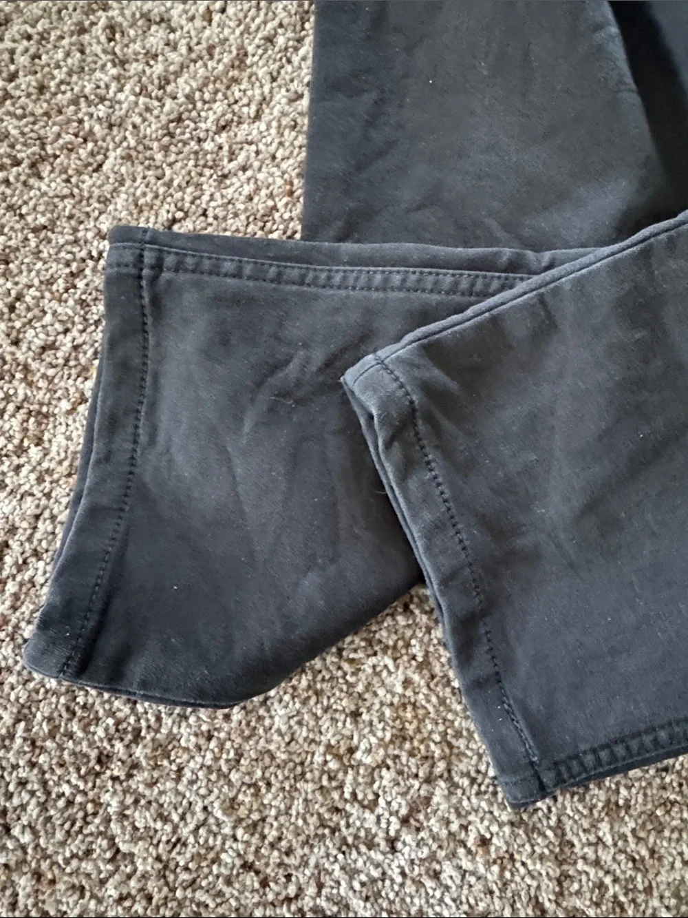 Banana Republic Men’s traveler Slim charcoal Jeans
